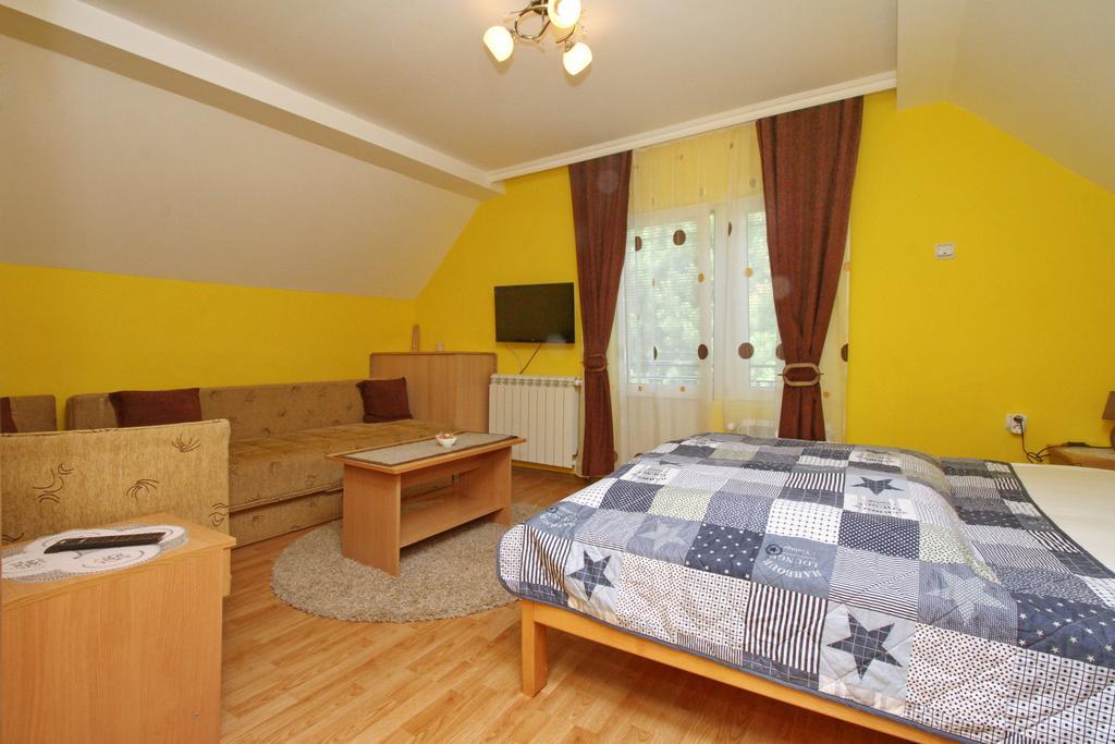 Apartments Junior Zlatibor Ngoại thất bức ảnh